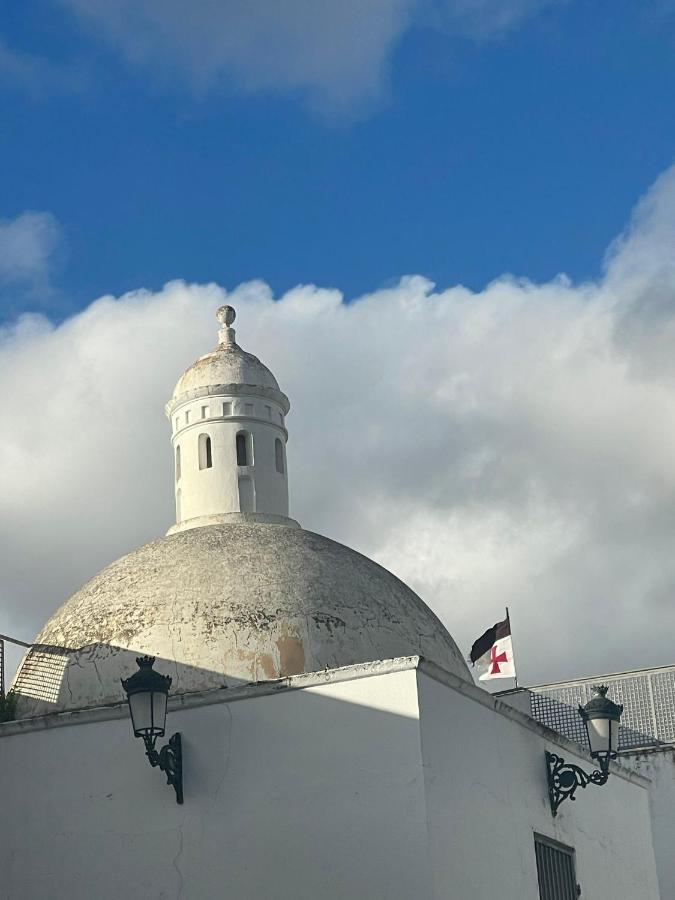 Estudio Tau Jerez De Los Caballeros Exteriör bild