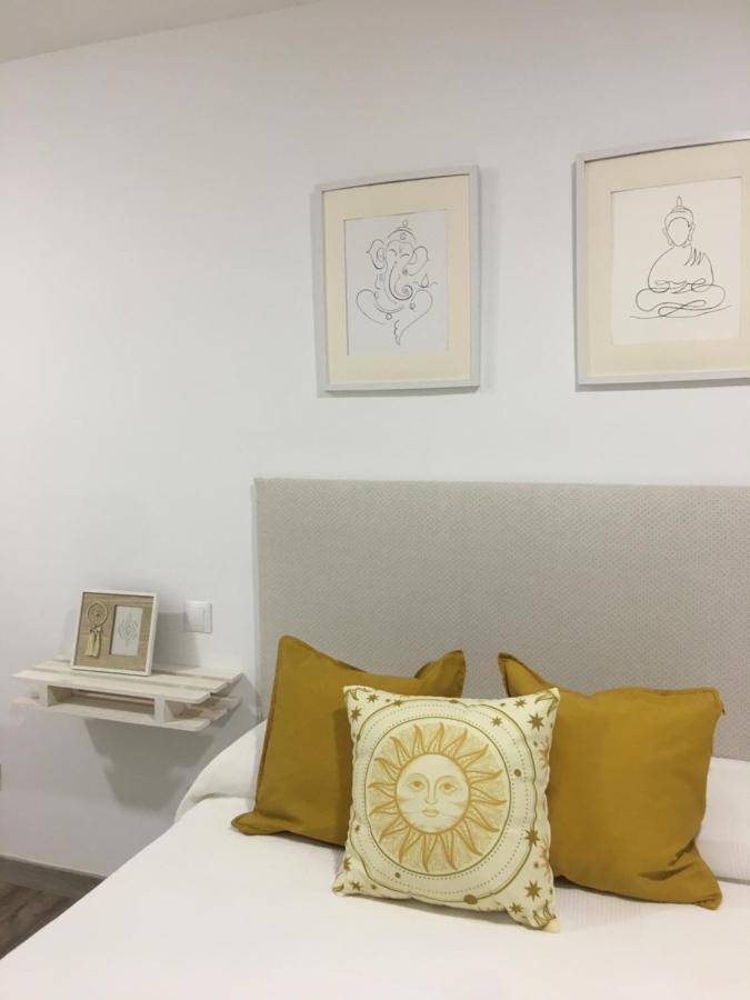 Estudio Tau Jerez De Los Caballeros Exteriör bild